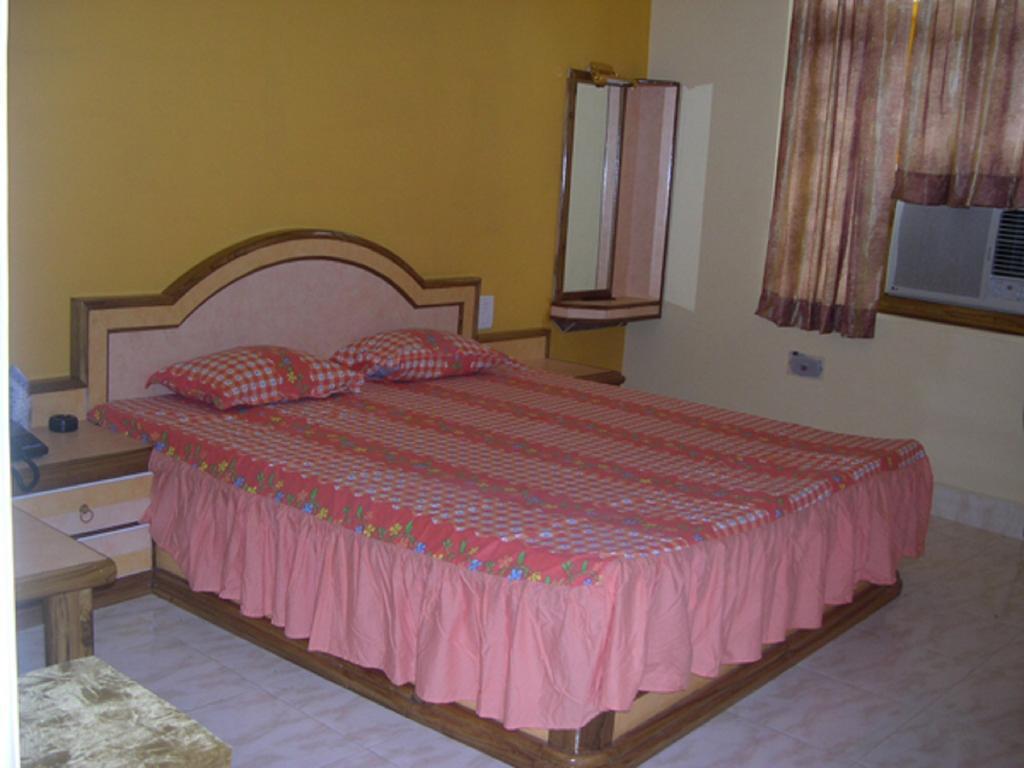 Hotel Sonchiraiya Shivpuri  Экстерьер фото