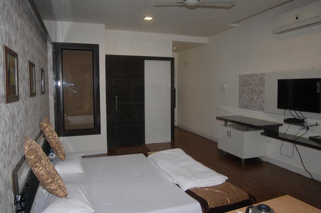 Hotel Sonchiraiya Shivpuri  Экстерьер фото